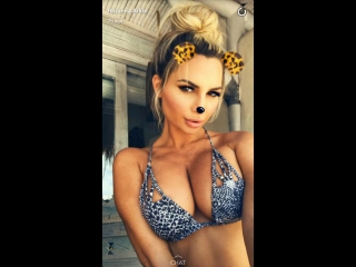 rosanna arkle - vacation time - snapchat video - march 4 2017 big tits big ass milf